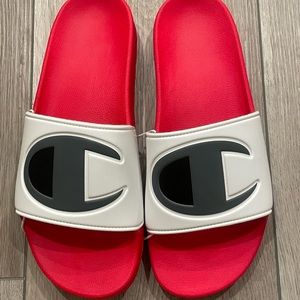 CHAMPION Men’s Slides 10 NWT